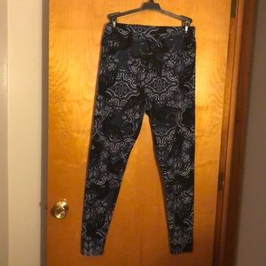 TC LuLaRoe Leggings